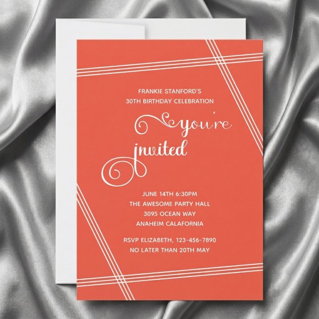 モダンでシンプルな大人っぽい30歳の誕生日パーティーの招待状 (30th birthday invite in orange. Grey silk background.)