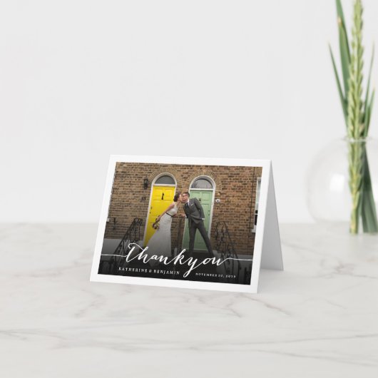 モダンでスタイリッシュな原稿の結婚式は写真カード感謝していしています サンキューカード (正面)