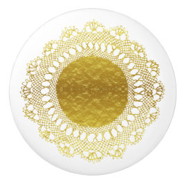 モダンでビクトリアンな金ゴールドホイルの一見のかぎ針編みのレースのDoily セラミックノブ
