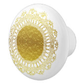 モダンでビクトリアンな金ゴールドホイルの一見のかぎ針編みのレースのDoily セラミックノブ (右)