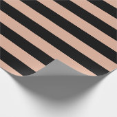 モダンでミニマルなほとんど杏子および黒のストライブ柄 ラッピングペーパー (角)