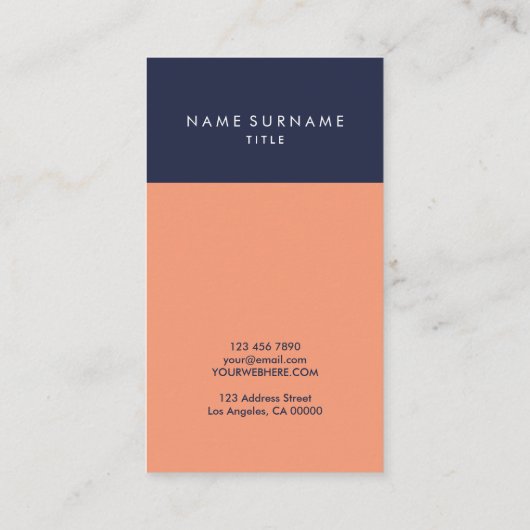 モダンでミニマルなタイポグラフィの真夜中の青い垂直 名刺 (裏面)