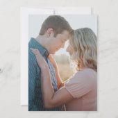 モダンでミニマルな白の2枚の写真の結婚式 セーブザデート (裏面)