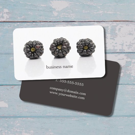 モダンでユニークなブラックベリーのフルーツの健康のコーチ 名刺
