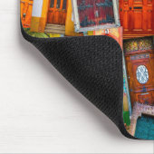 モダンでユニークなヴィンテージのドアの芸術の写真撮影 マウスパッド (コーナー)