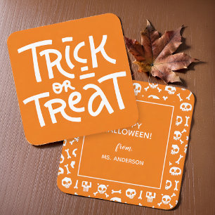 モダンで可愛いタイポグラフィのハロウィン Trick Or Treat エンクロージャーカード