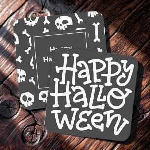 モダンで可愛いタイポグラフィの白いドクロのハッピーハロウィン ノートカード