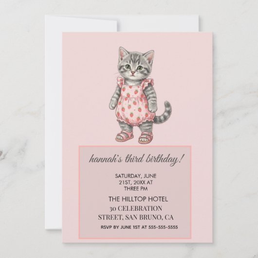 モダンで可愛いピンクの子猫のキッズ誕生日デザイン 招待状 (正面)