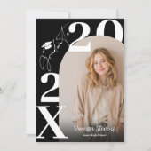 モダンで大胆な白と黒のトレンディな6枚の写真の卒業パーティー 招待状 (正面)