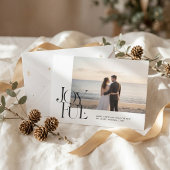 モダンで幸せな新婚の結婚写真 クリスマス