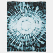 モダンで粋な絞り染めのティール（緑がかった色）の黒の青 フリースブランケット (正面)