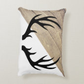 モダンで素朴な納屋木及び黒い(雄ジカの)枝角 アクセントクッション (裏面(縦))