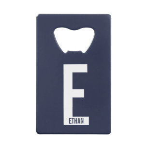 モダンなオーダーメイドの個性的なイニシャルと名前 クレジットカード栓抜き