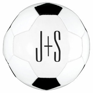 モダンなカップルのイニシャル 白と黒 サッカーボール