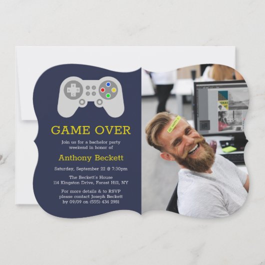 モダンなゲームオーバー写真付きバチェラーパーティー招待状 招待状 (正面)