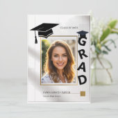 モダンなゴールド写真の卒業デザイン GRAD タイポグラフィ 招待状 (スタンド正面)