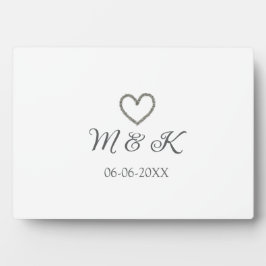 モダンなシルバーハートの結婚式カップル名の手紙 フォトプラーク