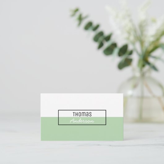 モダンなシンプルのゆとりのプロフェッショナルのミニマリスト 名刺 (スタンド正面)