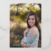 モダンなスクリプトの卒業発表写真 箔招待状 (正面)