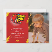 モダンなスーパーヒーローの少年写真の誕生日 サンキューカード (正面)