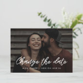 モダンなタイポグラフィーの結婚式 日程変更 案内状 (スタンド正面)