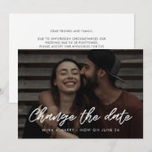 モダンなタイポグラフィーの結婚式 日程変更 案内状 (正面/裏面)