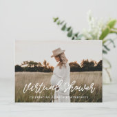 モダンなタイポグラフィー 仮想ベイビーシャワーの写真 招待状 (スタンド正面)