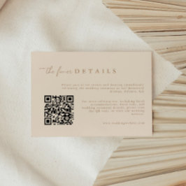 モダンなタンカラーの結婚式詳細QRコード同梱カード エンクロージャーカード