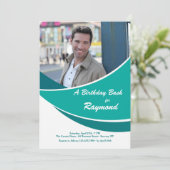 モダンなターコイズブルーの写真招待状 招待状 (スタンド正面)