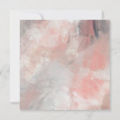 モダンなダスティーコーラル アブストラクト ブラシ ストローク ウェディング 招待状 (裏面)
