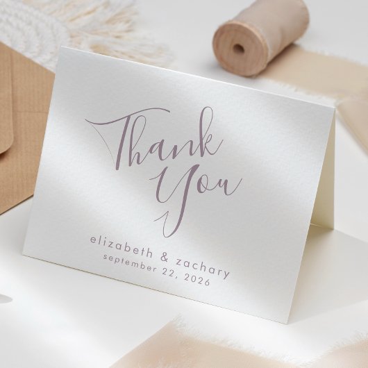 モダンなダスティ ラベンダー スクリプト 結婚式 お礼カード カード