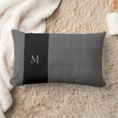 モダンなダークグレーのバーラップの黒パターンモノグラム ランバークッション (ブランケット)