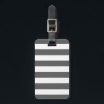 モダンなチャコールグレーの白のストライプパターン ラゲッジタグ<br><div class="desc">モダンなチャコールグレーおよび白のストライブ柄パターン。 GraphicsByMimiの©のトレンディーによって、航海の、モダン、はっきりしたプレッピー設計して下さい、あるまたは編集メニューを選び、あなた自身の文字、あなた自身の写真またはあなた自身のモノグラムを加えることによってあなた自身のユニークでユニークでストライプなパターンデザインを作成するのに使用しますと同時にテンプレートの背景が設計しますように広い横のストライブ柄が付いている縞模様は去ることができましたり。 他は利用できる着色します。</div>