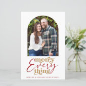 モダンなデザインのホリデー フォトカード おしゃれなアーチ型の幾何学模様 (スタンド正面)