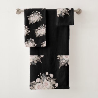 モダンなバスルームを彩る黒とピンクの花の装飾 バスタオルセット
