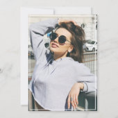 モダンなバーガンディ ネイビー フローラル 看護師 ピニングセレモニー 招待状 (裏面)