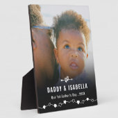 モダンなパパとベイビーのファーストファファーズデーフォト フォトプラーク (側面)