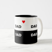 モダンなパパ 黒と白 ツートーンマグカップ (正面右)