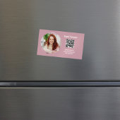 モダンなピンクのマグネット名刺 QRコード入り写真 マグネット名刺