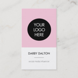 モダンなピンクのロゴ社会的な媒体の名刺 名刺