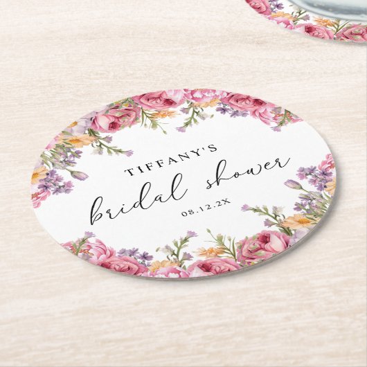 モダンなピンクの芍薬の花のブライダルシャワー ラウンドペーパーコースター (アングル)
