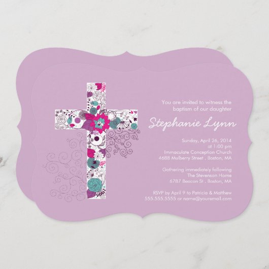 モダンなピンクの花の十字の女の子の洗礼の招待状 招待状 (正面/裏面)