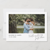 モダンなフォトウェディングの結婚報告カード 招待状 (正面)