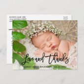 モダンなブラシの原稿の新生児愛および感謝Blk 案内ポストカード (正面/裏面)