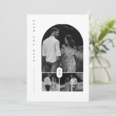 モダンなブラック&ホワイトの写真コラージュ Save The Date 招待状 (スタンド正面)