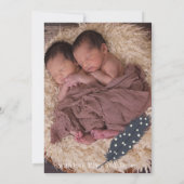 モダンなブルーのドット柄 出生発表 双子 招待状 (裏面)