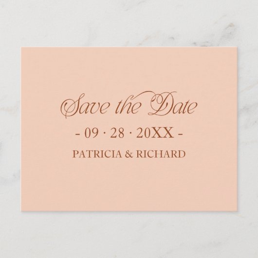 モダンなペーシュ柄タイポグラフィーの結婚式日程お知らせ ポストカード (正面)