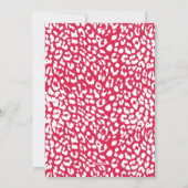 モダンなホリデーシーズンに相応しい、シックなレオパードプリントのフォト シーズンカード (裏面)