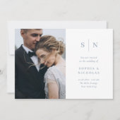 モダンなホワイトダスティブルーの写真結婚式 招待状 (正面)