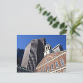 モダンなボストンに対する歴史的なFaneuilホール ポストカード (スタンド正面)